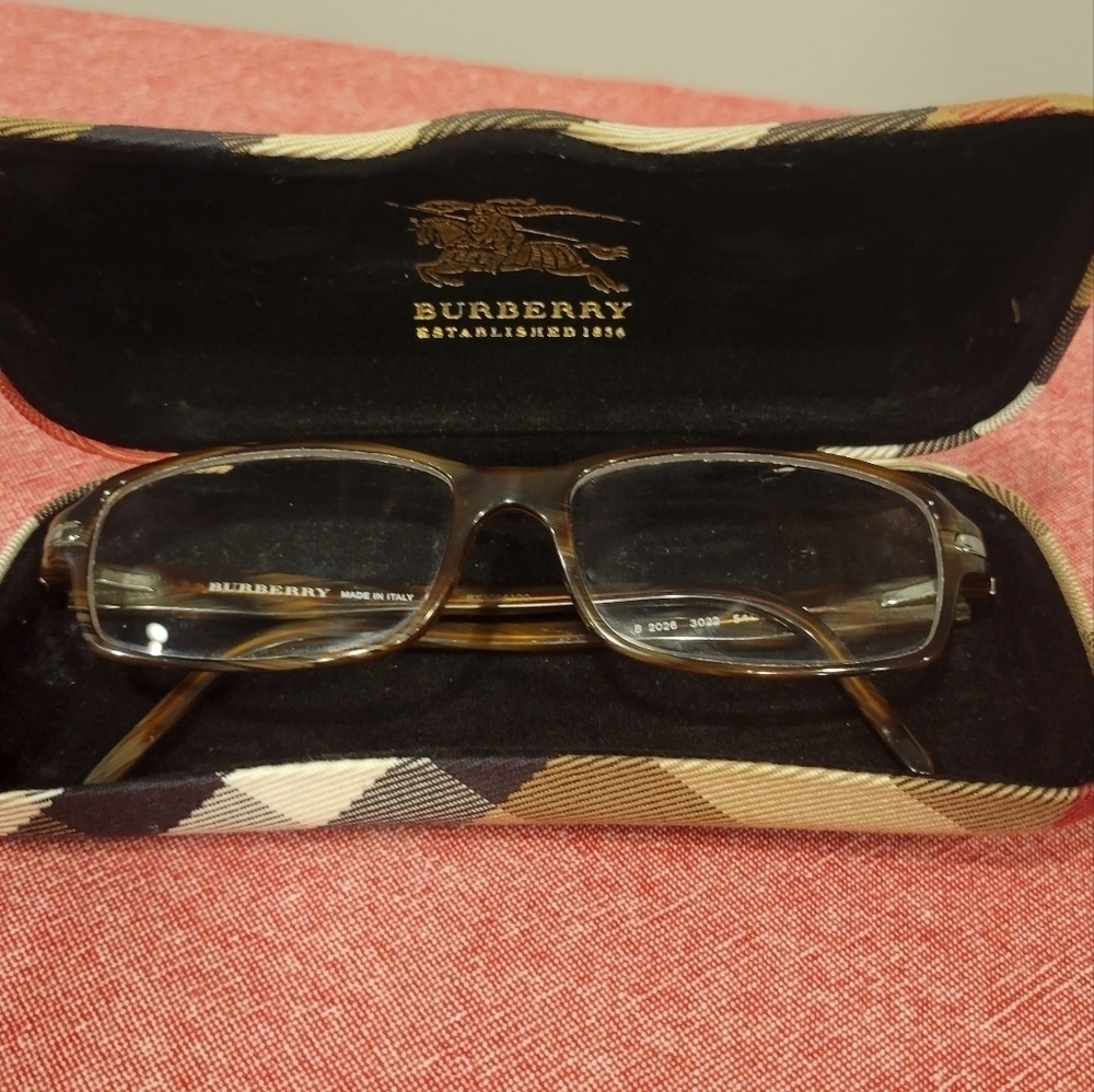 Burberry Eyeglasses with Clamshell Hardcase with Nove Check Plaid Made in Italy - Picture 10 of 10